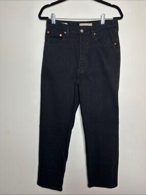 Levi's Ribcage Straight Ankle Jeans in Black Sprout